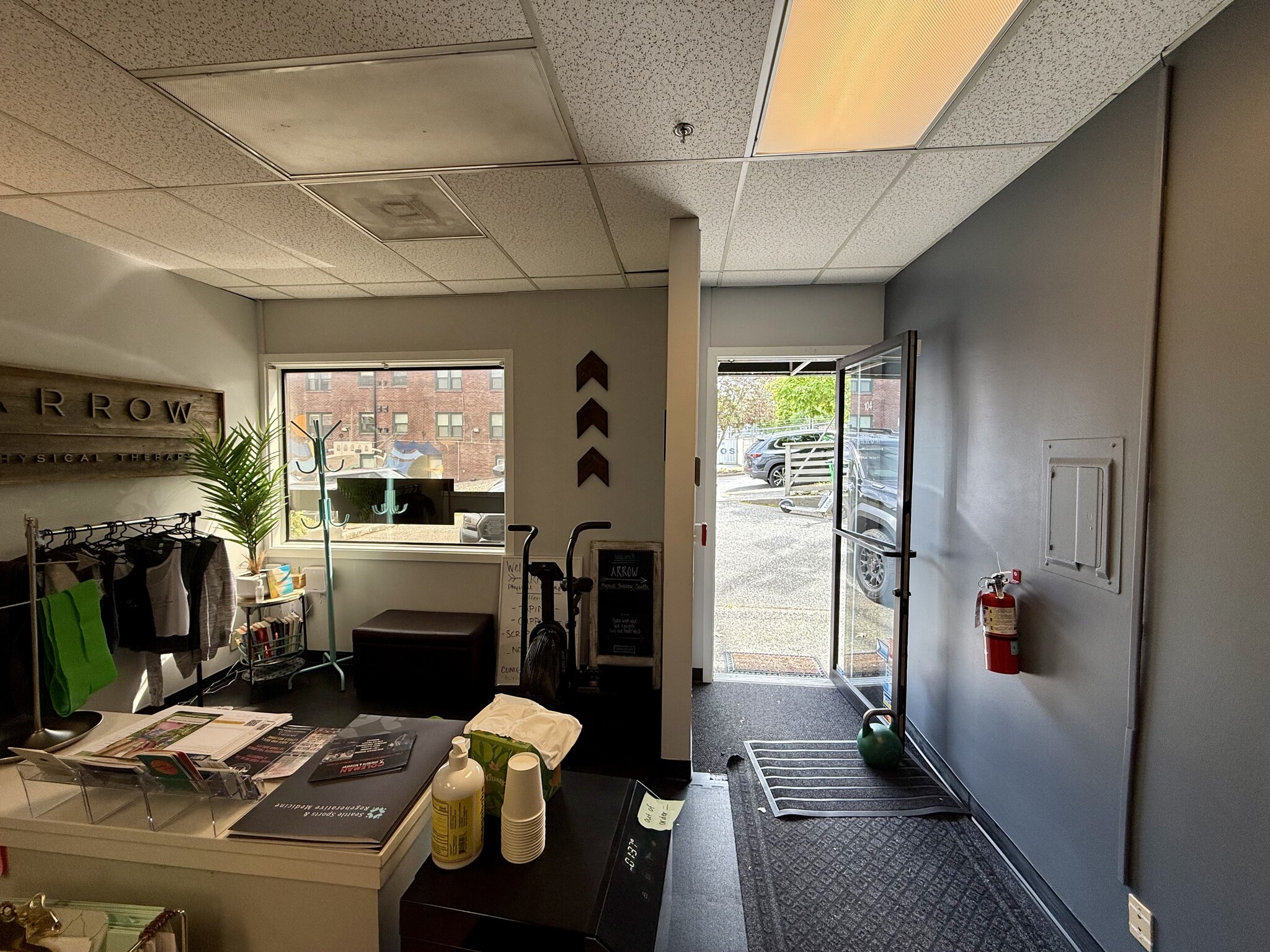 3837-3847 13th Ave W, Seattle, WA for lease Interior Photo- Image 1 of 4