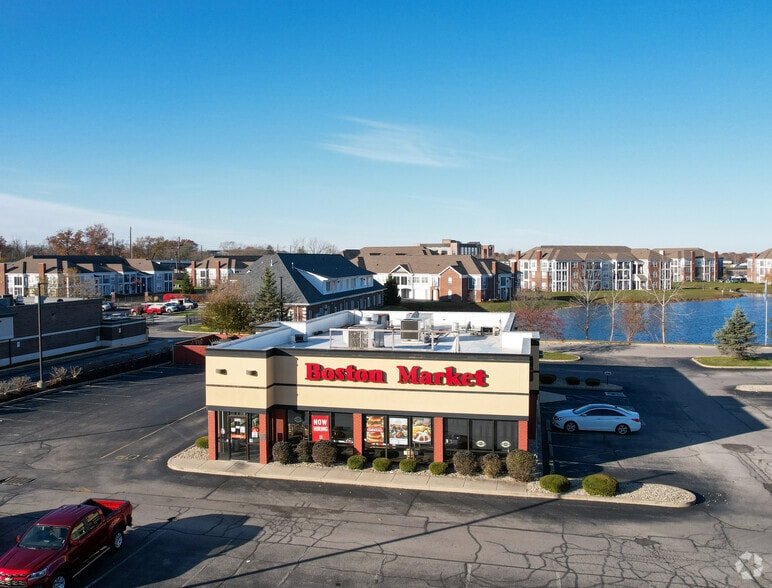 7554 N Shadeland Ave, Indianapolis, IN for sale - Building Photo - Image 3 of 4