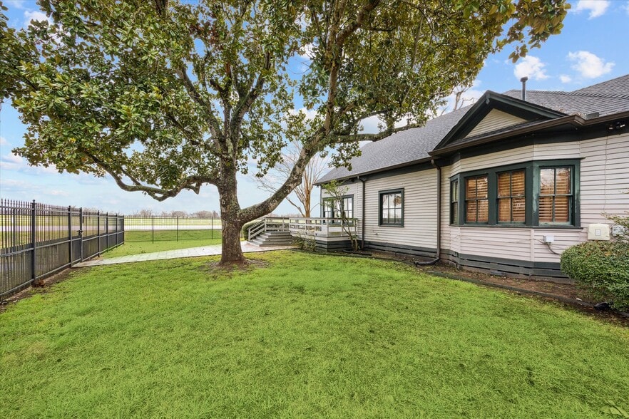 35119 FM 1093, Simonton, TX for lease - Building Photo - Image 2 of 14