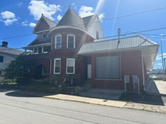 Plus de détails pour 1 Zia Maria Way, Connellsville, PA - Vente au détail à vendre