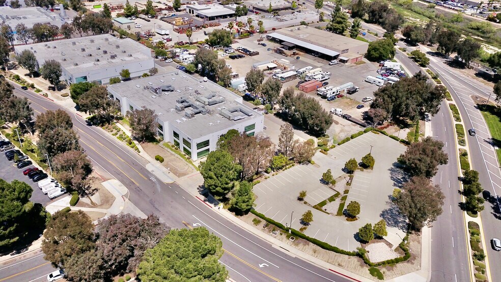 43455 Business Park Dr, Temecula, CA à vendre - Photo du bâtiment - Image 2 de 17