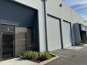 1390 E Burnett St, Signal Hill, CA for lease Building Photo- Image 2 of 10