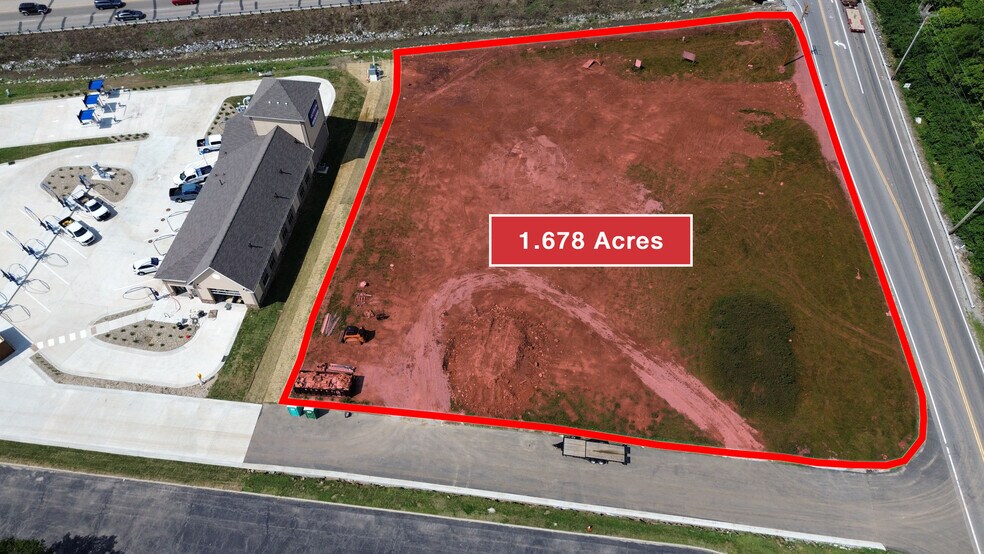 1360 E Dayton Yellow Springs Rd, Fairborn, OH à vendre - Photo du bâtiment - Image 2 de 2