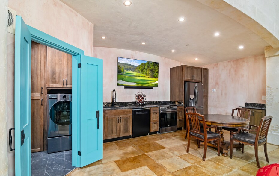 7231 Stonewall Bnd, San Antonio, TX à vendre - Photo du bâtiment - Image 3 de 17