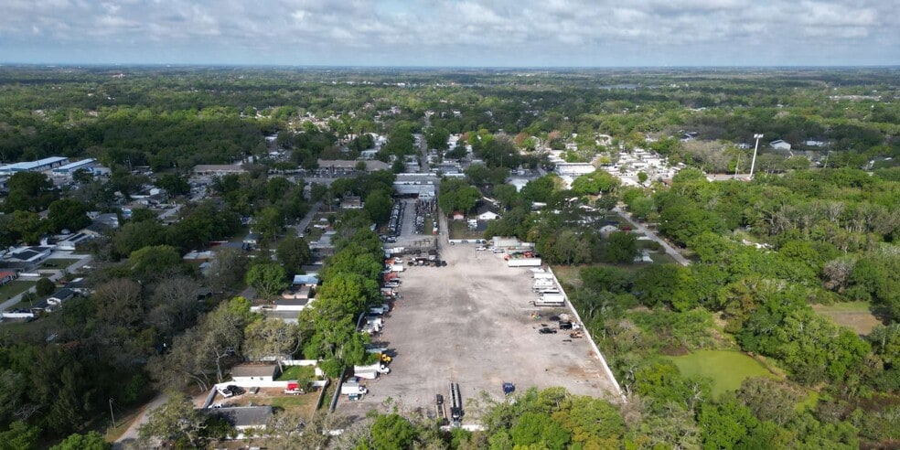 14525 N Florida Ave, Tampa, FL for sale - Building Photo - Image 2 of 11