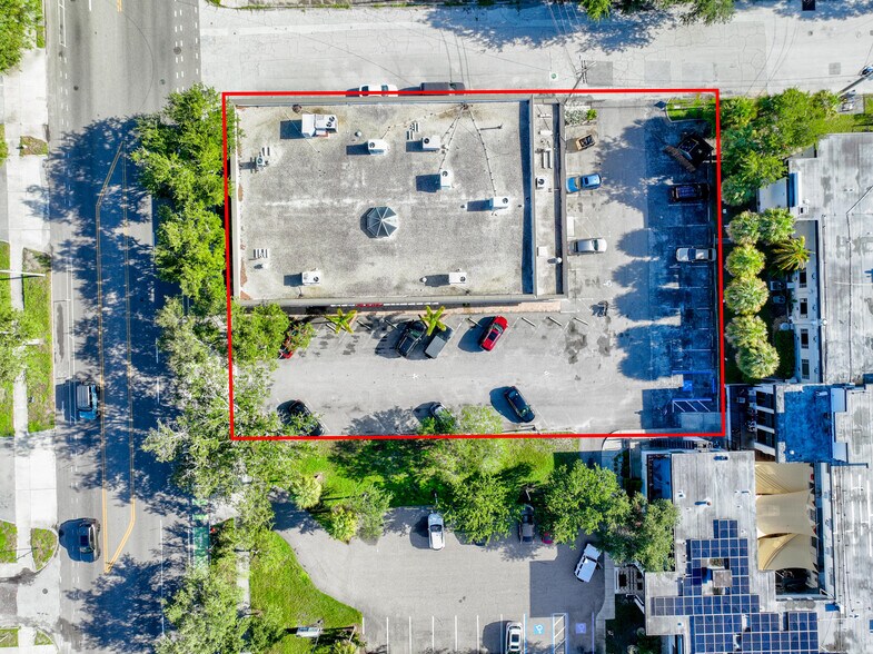 1033 Dr Martin Luther King Jr St N, Saint Petersburg, FL à vendre - Photo du bâtiment - Image 2 de 49