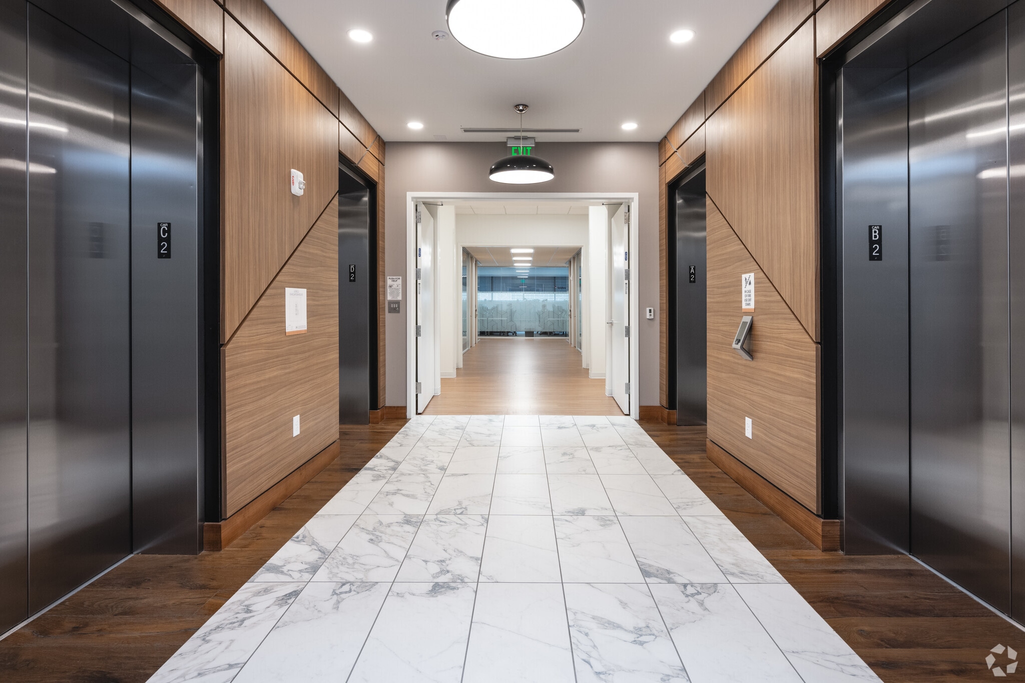 355 S Main St, Greenville, SC for lease Interior Photo- Image 1 of 4