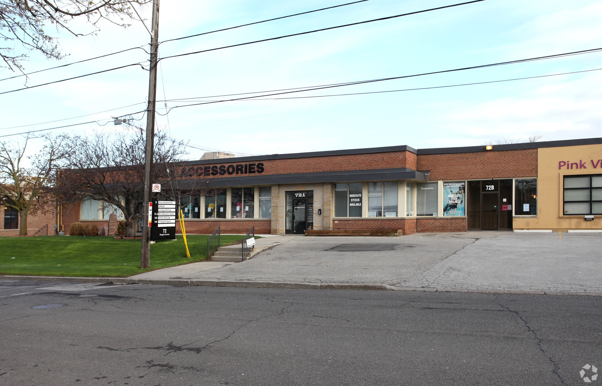 72 Wingold Ave, Toronto, ON for sale Primary Photo- Image 1 of 1