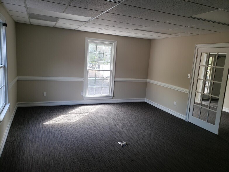 160 Bastille Way, Fayetteville, GA à louer - Photo du bâtiment - Image 3 de 17