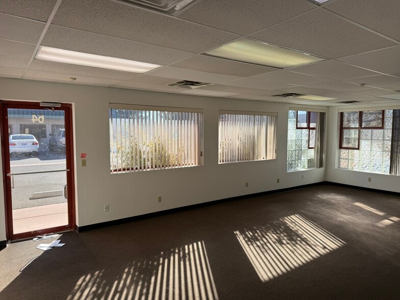 3094 Research Way, Carson City, NV for lease - Building Photo - Image 3 of 7