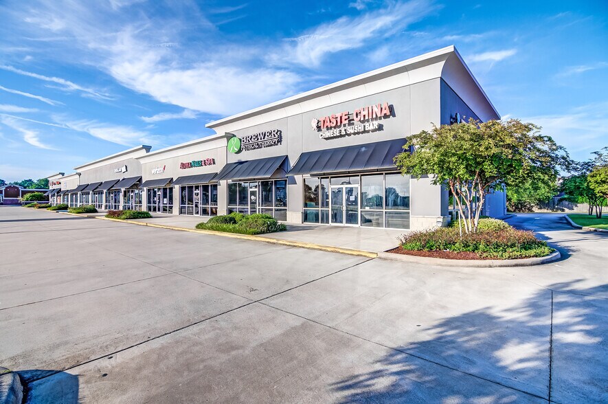 4970 Barksdale Blvd, Bossier City, LA à louer - Photo du bâtiment - Image 2 de 5