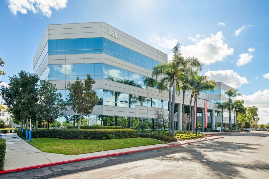 765 The City Drive South, Orange, CA for lease - Building Photo - Image 2 of 19