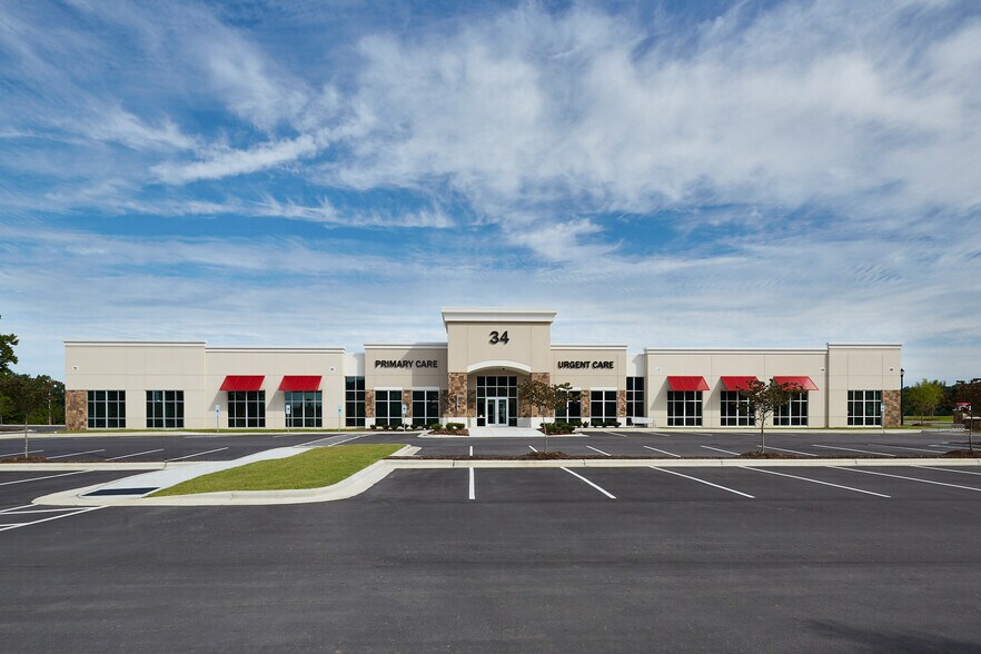 29 Healthpark Way, Clayton, NC à louer - Photo du bâtiment - Image 1 de 5