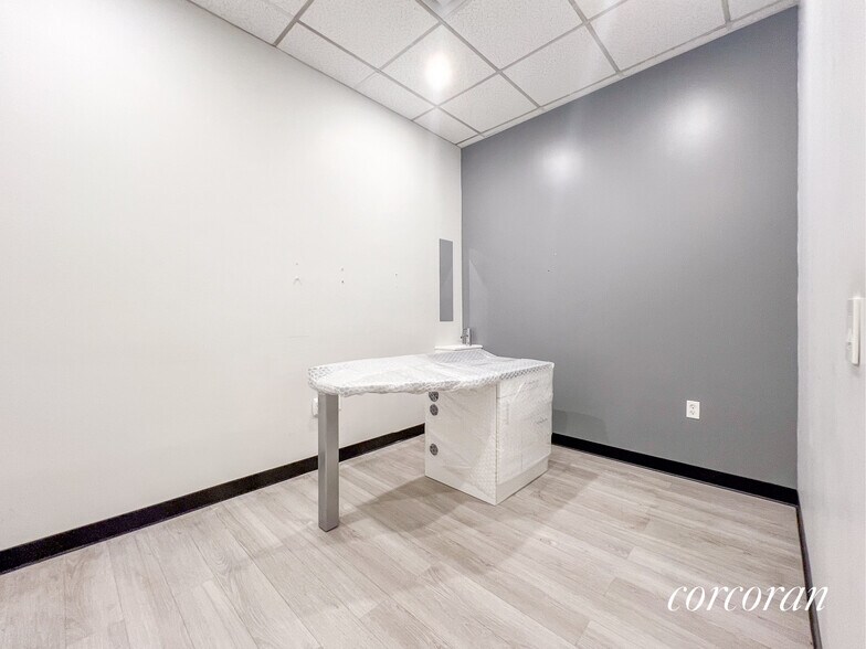 202 7th Ave, Brooklyn, NY à louer - Photo intérieure - Image 3 de 4