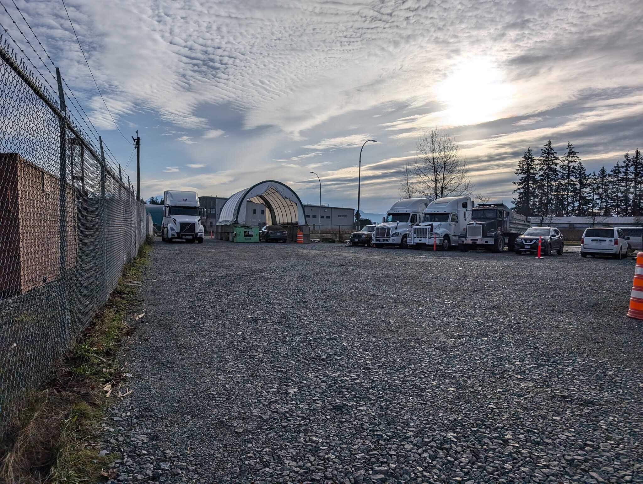 2078 Peardonville Rd, Abbotsford, BC à louer Autre- Image 1 de 4