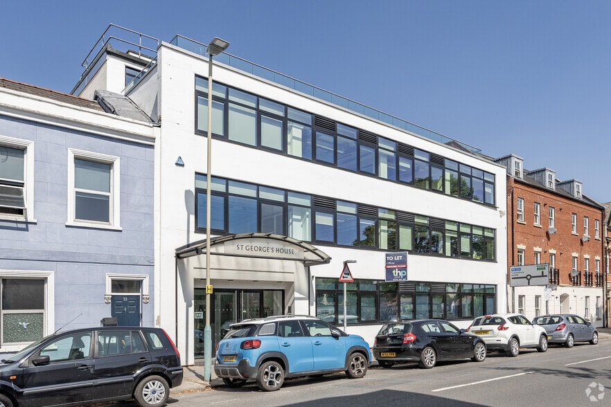 13-14 Ambrose St, Cheltenham for lease - Building Photo - Image 2 of 5