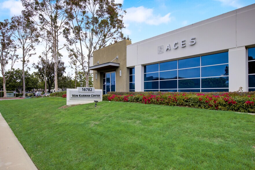 16782 Von Karman Ave, Irvine, CA à louer - Photo du bâtiment - Image 3 de 7