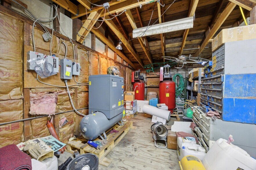 100 Penn St, Lansdale, PA à vendre - Photo intérieure - Image 3 de 24