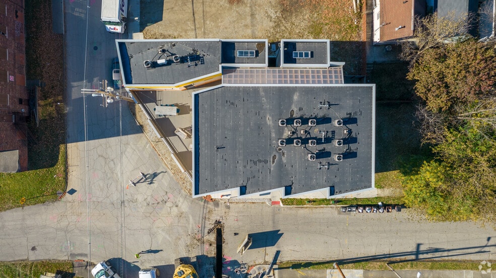 548 W State St, Columbus, OH for sale - Aerial - Image 3 of 6