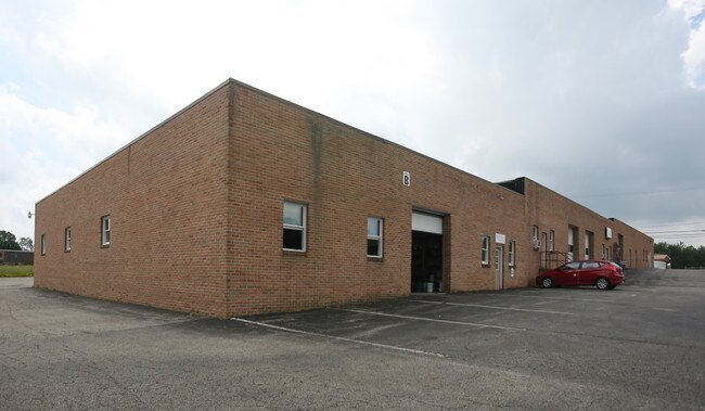 More details for 12383-12387 Kinsman Rd, Newbury, OH - Industrial for Lease