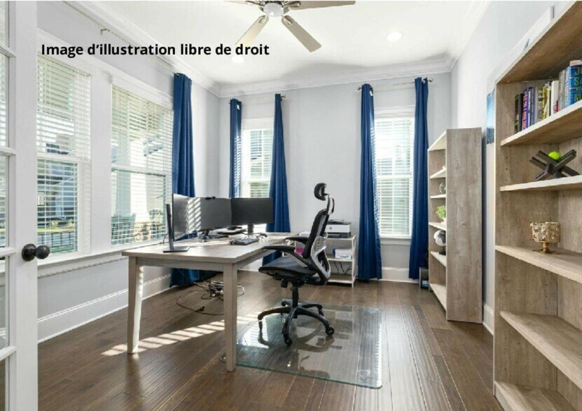 Office in Ternay for lease - Interior Photo - Image 1 of 6