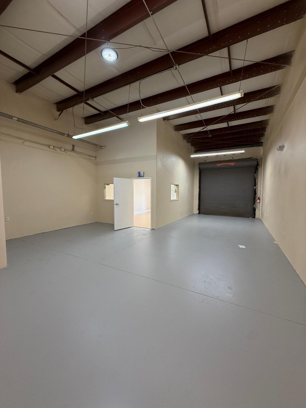 1525 NW 3rd St, Deerfield Beach, FL for lease Interior Photo- Image 1 of 6