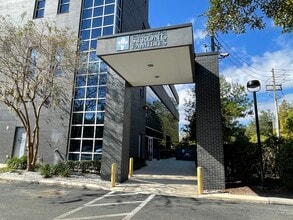 5950 NW 1st Pl, Gainesville, FL for lease Building Photo- Image 1 of 8