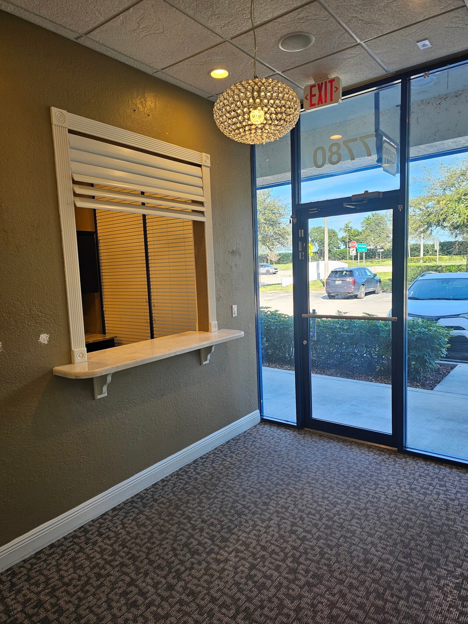 7750-7808 Okeechobee Blvd, West Palm Beach, FL for lease Interior Photo- Image 1 of 9