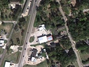 1913 S Gordon St, Alvin, TX - Aérien  Vue de la carte - Image1