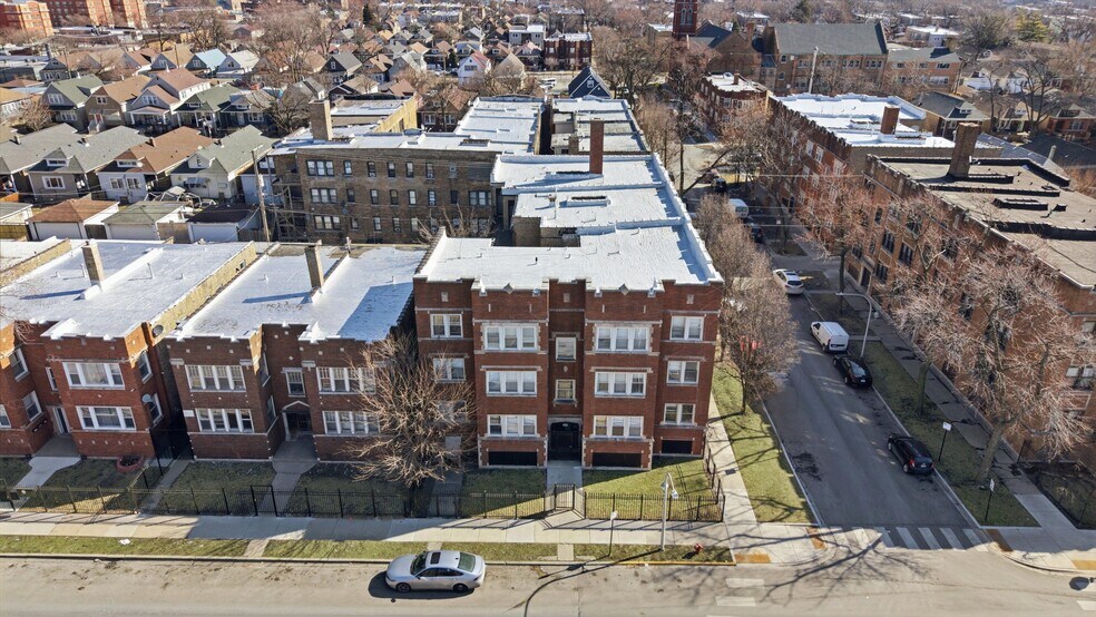 6355 S California Ave, Chicago, IL à vendre - Photo du bâtiment - Image 3 de 9