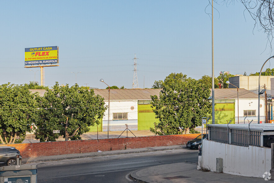 Calle Cabo Rufino Lázaro, s/n, Las Rozas de Madrid, Madrid for lease - Building Photo - Image 2 of 3