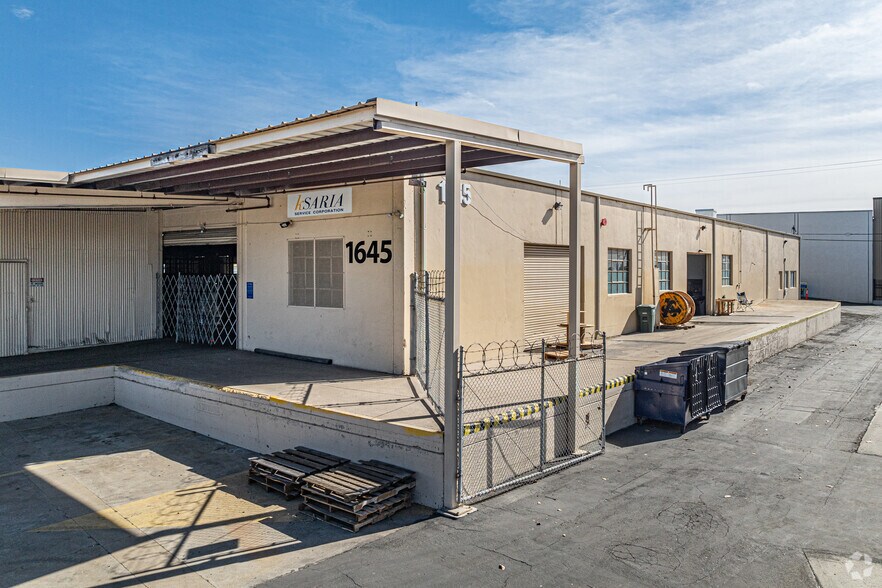 1645 Tidelands Ave, National City, CA à louer - Photo du bâtiment - Image 3 de 9