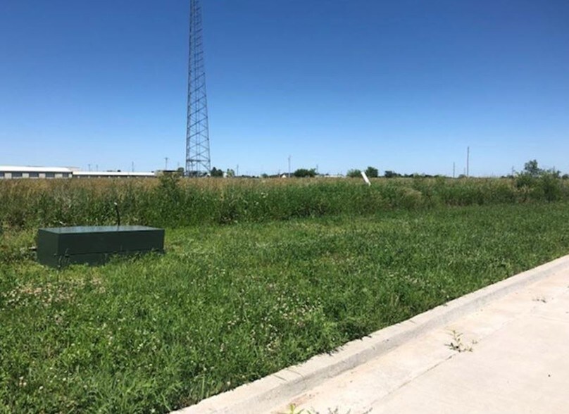 Lot 4 Highway 63, Macon, MO à vendre - Photo du bâtiment - Image 2 de 3