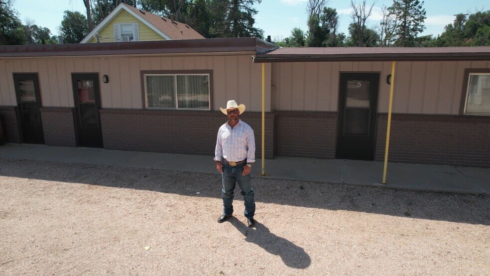 808 Caribou St, Simla, CO à vendre - Vidéo sur l’inscription commerciale - Image 2 de 32