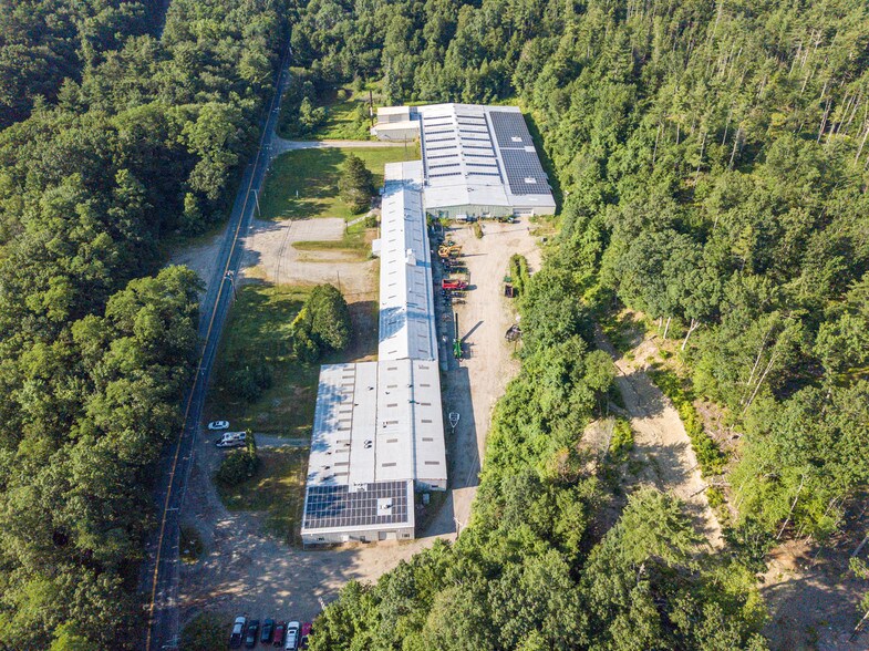 120 River Rd, Northampton, MA à louer - Photo du bâtiment - Image 2 de 9