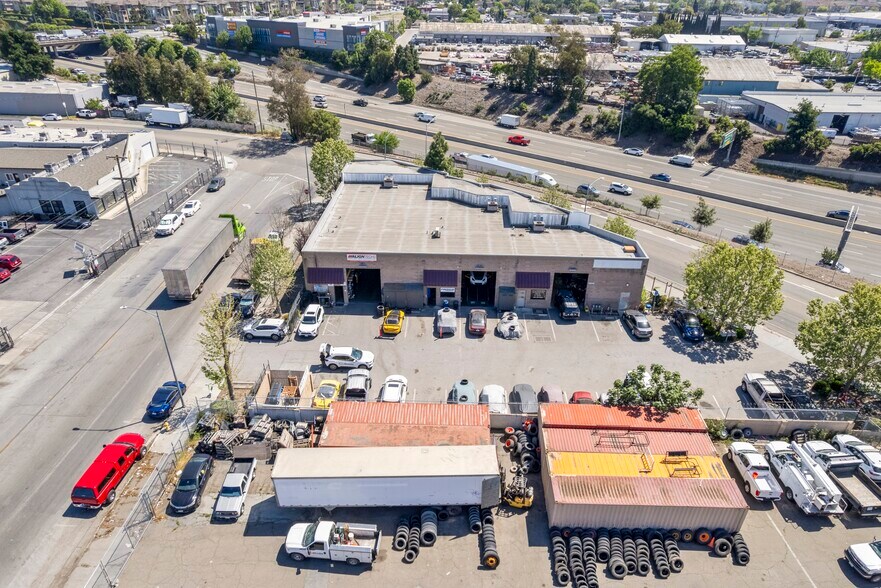 1124 Old Bayshore Hwy, San Jose, CA à vendre - Photo du bâtiment - Image 2 de 23