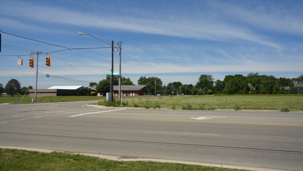 2926 Isabella rd, Mount Pleasant, MI à vendre - Photo du bâtiment - Image 2 de 6