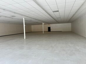 629 W Main Ave, Taylorsville, NC for lease Interior Photo- Image 2 of 3