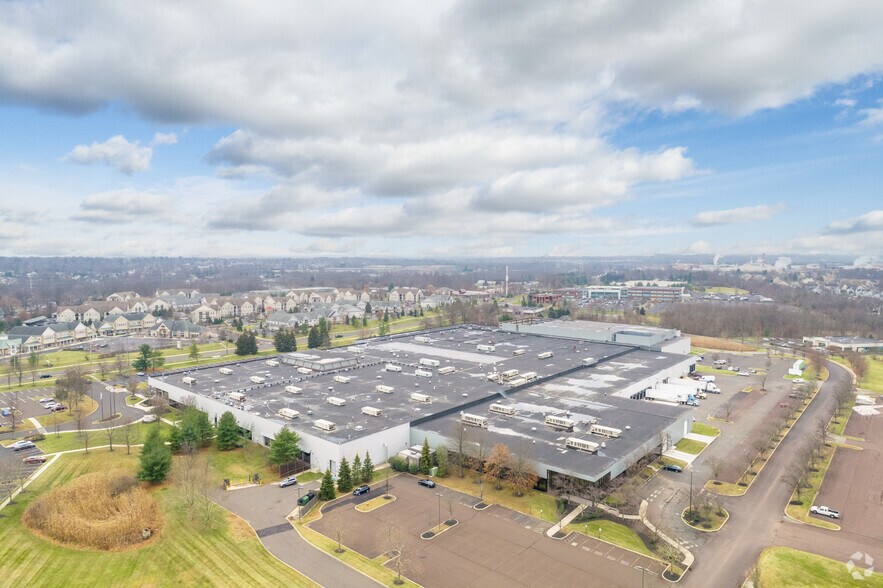 1180 Church Rd, Lansdale, PA à louer - Aérien - Image 2 de 3