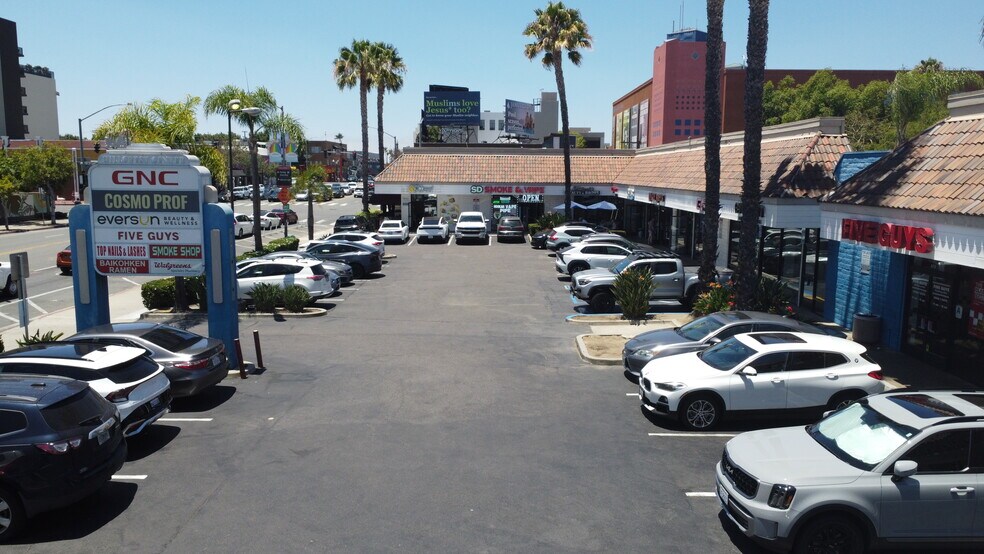 600-696 University Ave, San Diego, CA à louer - Photo du bâtiment - Image 3 de 10