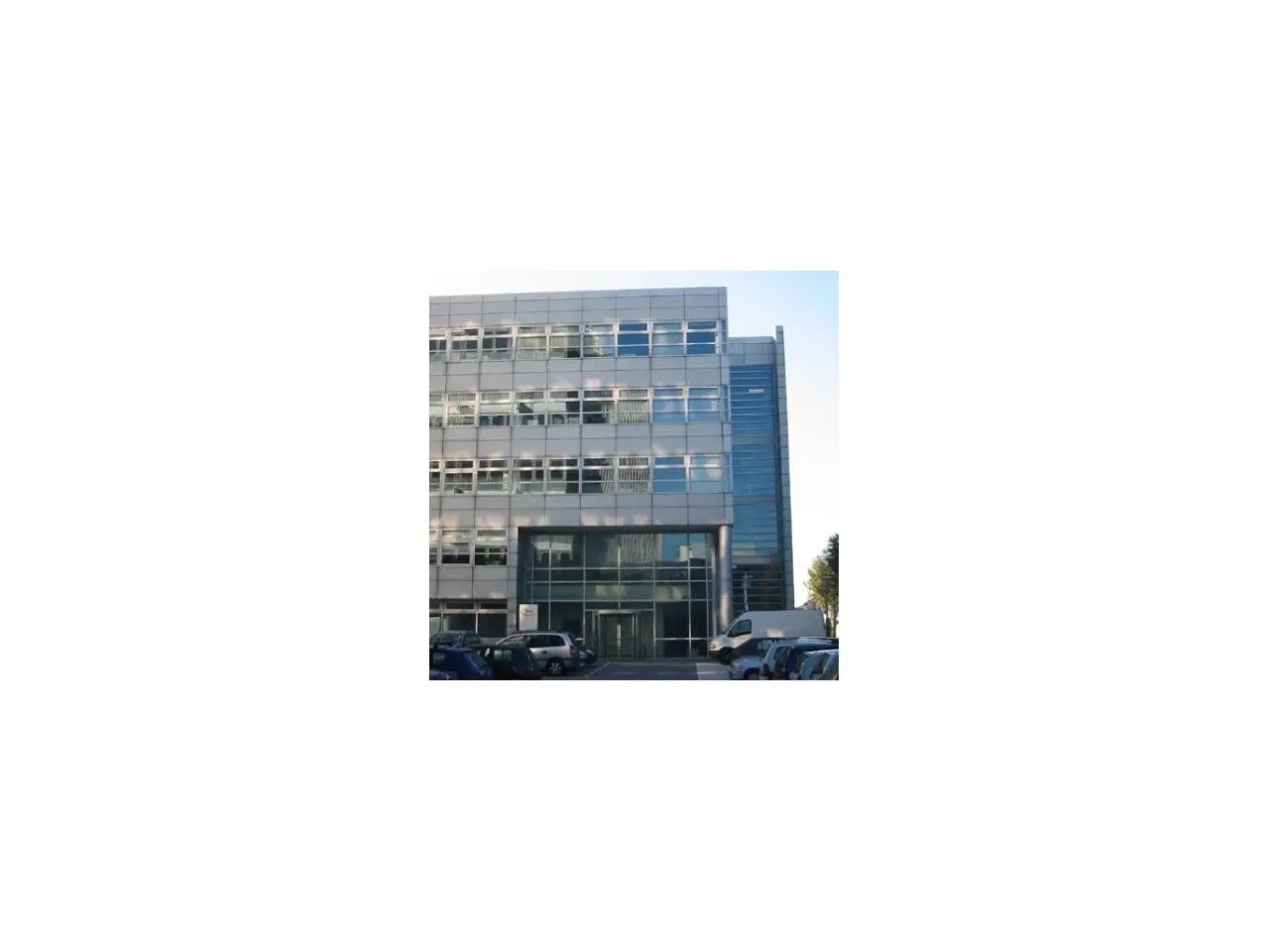 47 Boulevard Ornano, Saint-Denis for lease Building Photo- Image 1 of 9