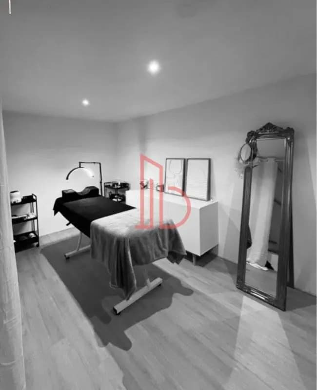 Bureau dans Bordeaux à louer Photo intérieure- Image 1 de 6