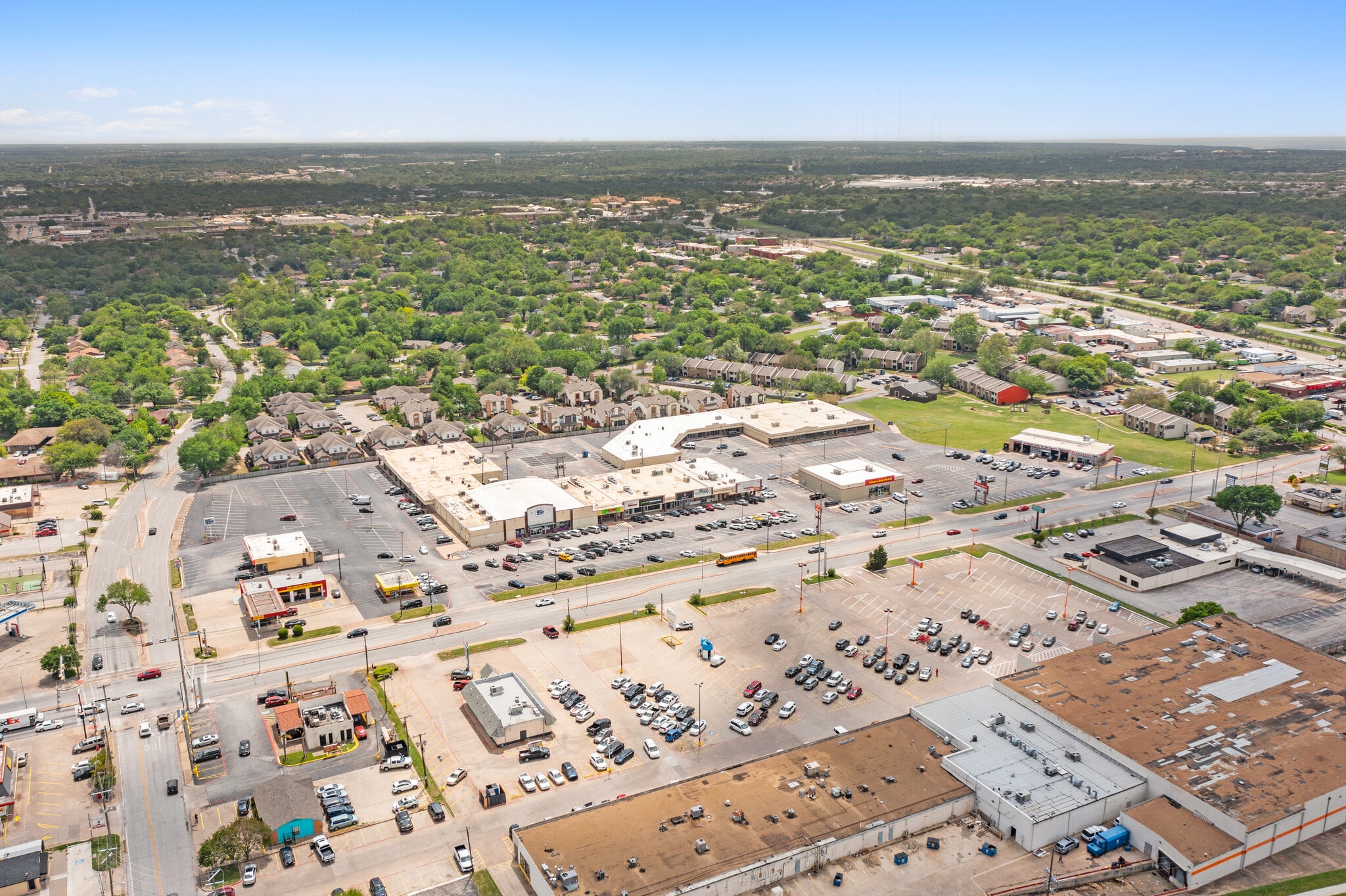 Fairmeadows Shopping Center portfolio of 7 properties for sale on LoopNet.ca Building Photo- Image 1 of 7