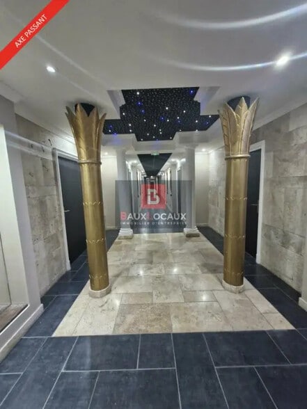 Bureau dans Éguilles à louer - Hall d’entrée - Image 2 de 3