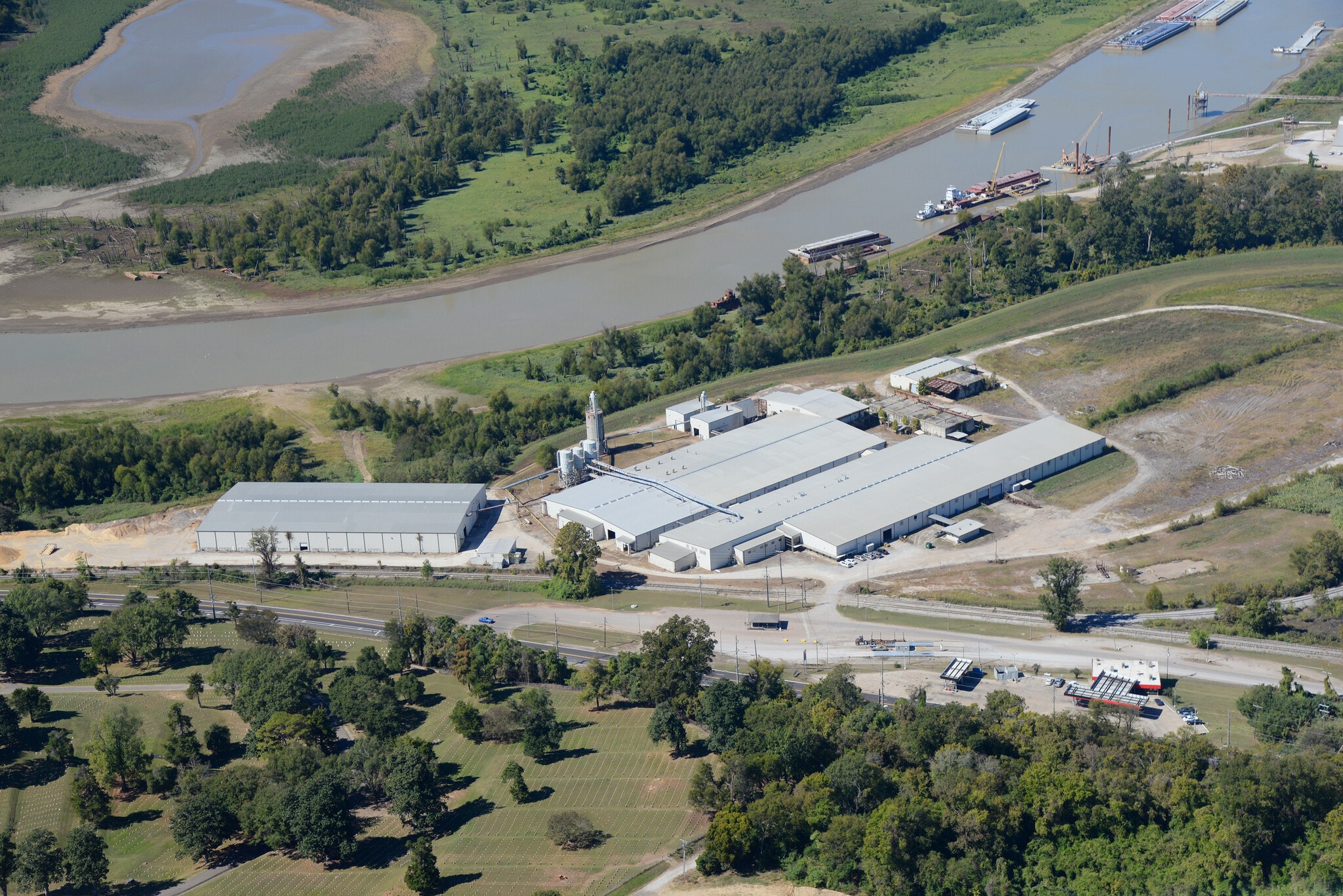 1735 N Washington St, Vicksburg, MS for sale Primary Photo- Image 1 of 6