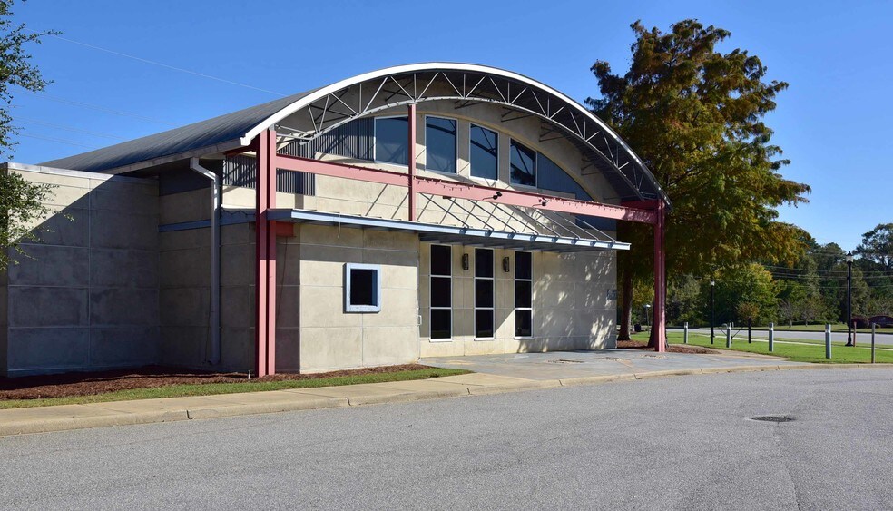 2807 Meredyth Dr, Albany, GA à vendre - Photo du bâtiment - Image 2 de 34