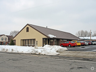 More details for 1108 Vester Ave, Springfield, OH - Office for Sale