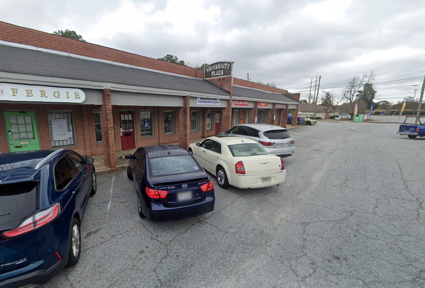4022 University Ave, Columbus, GA à louer - Photo du bâtiment - Image 3 de 4