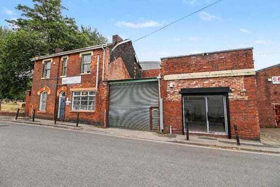 80 Wood St, Willenhall for sale - Building Photo - Image 2 of 15