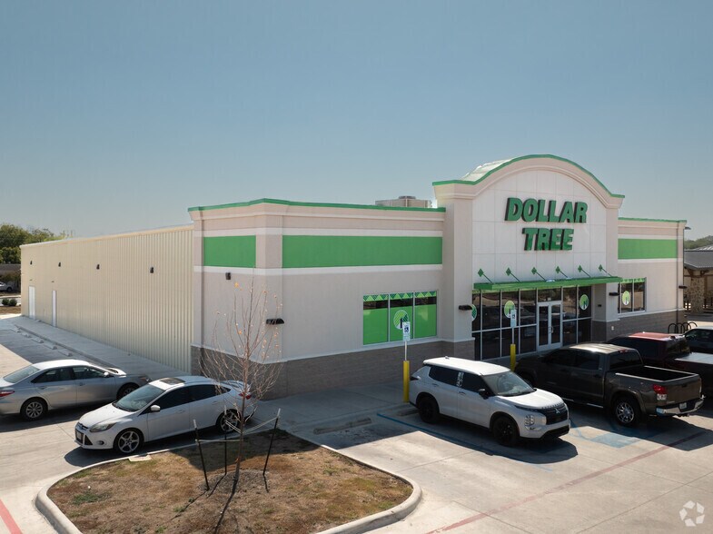 122 Moursund Blvd, San Antonio, TX for sale - Building Photo - Image 2 of 5